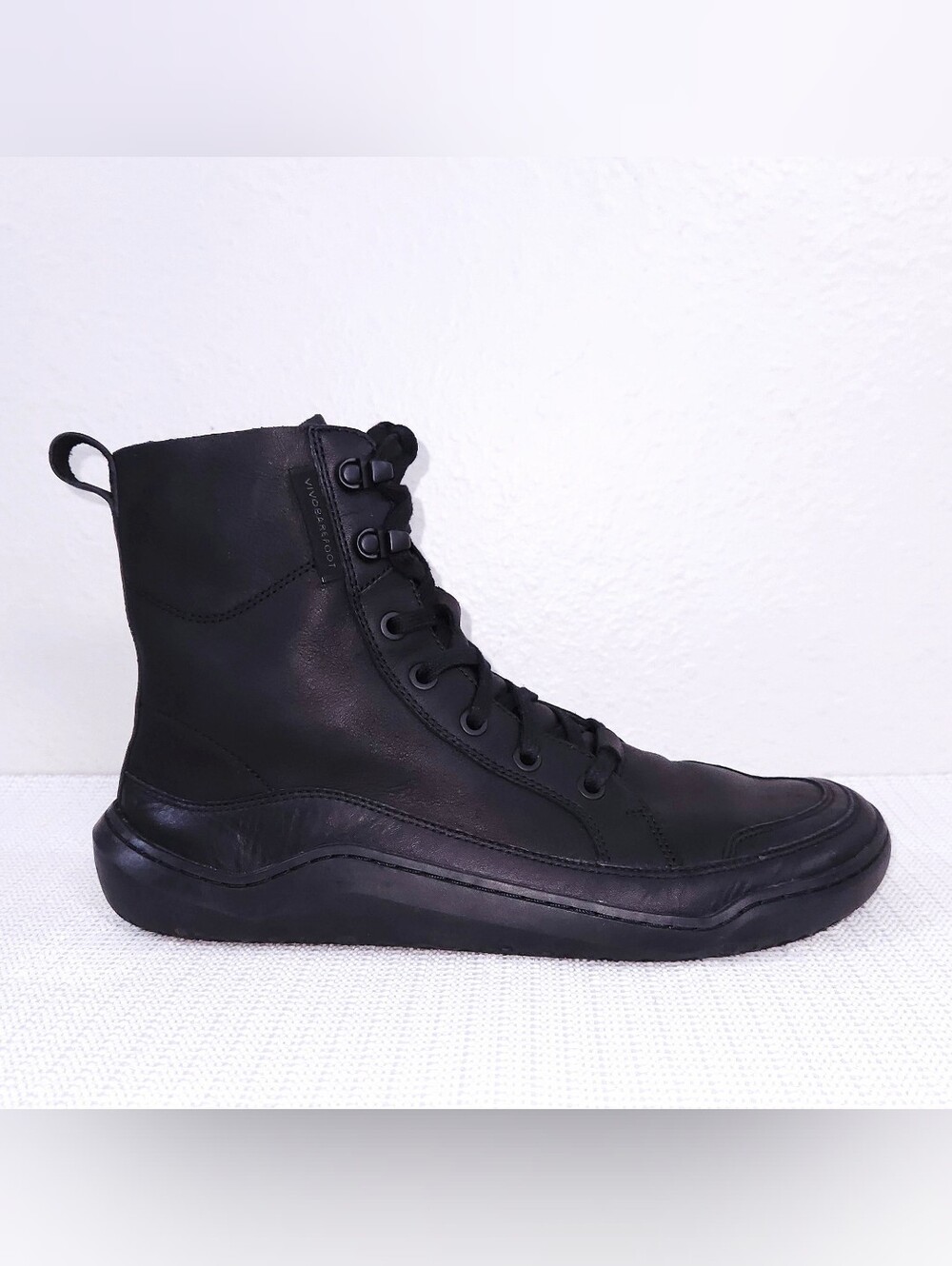 VIVOBAREFOOT Gobi Boot Obsidian Black Leather Lace Up Vivo Barefoot